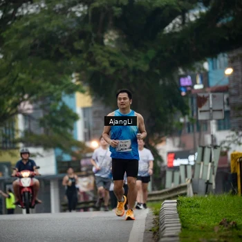 Runner Photo 8970166