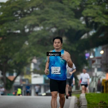Runner Photo 8970247