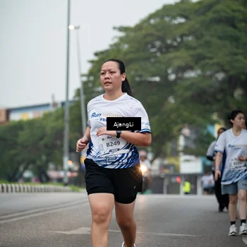 Runner Photo 8970341