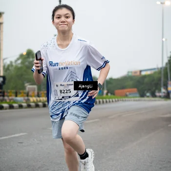 Runner Photo 8970379