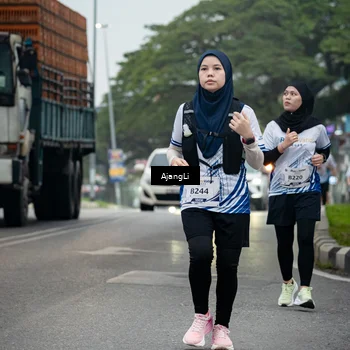 Runner Photo 8970479