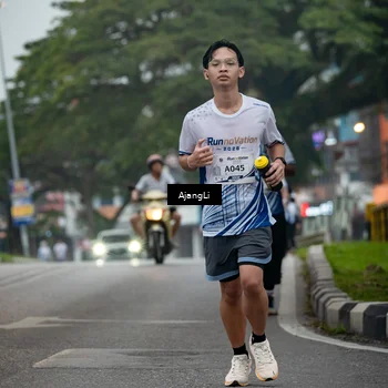 Runner Photo 8970538