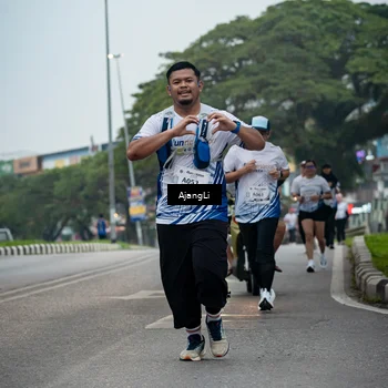 Runner Photo 8970600