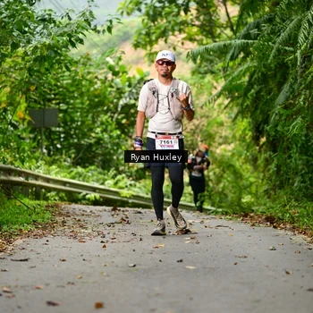 Runner Photo 8972697