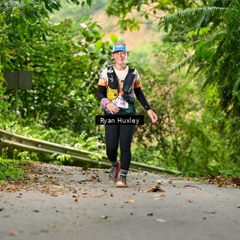 Runner Photo 8972701