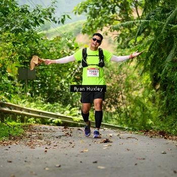 Runner Photo 8972702