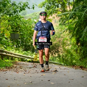 Runner Photo 8972716