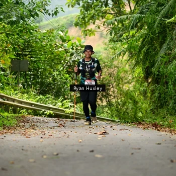 Runner Photo 8972719