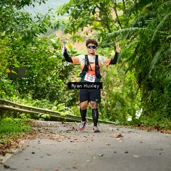 Runner Photo 8972726