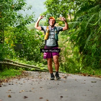 Runner Photo 8972748