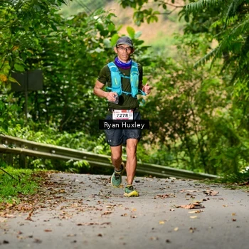 Runner Photo 8972751
