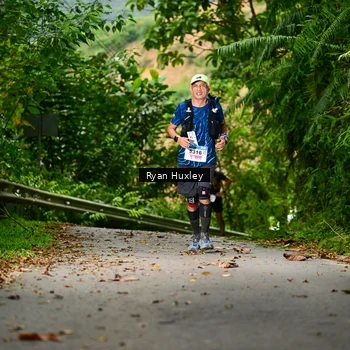 Runner Photo 8972761