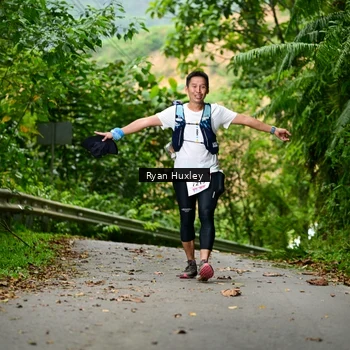 Runner Photo 8972794