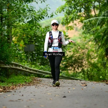 Runner Photo 8972835