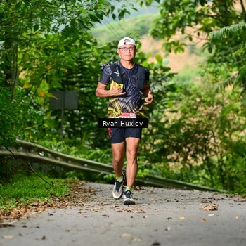 Runner Photo 8972842