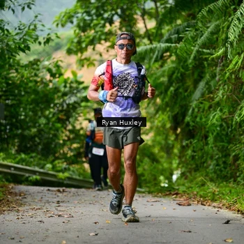 Runner Photo 8972851