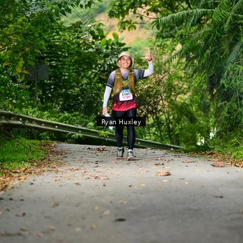 Runner Photo 8972860
