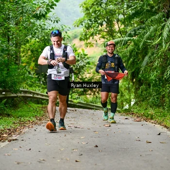 Runner Photo 8972895
