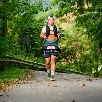 Runner Photo 8972907