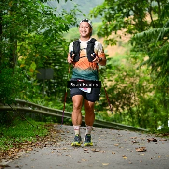 Runner Photo 8972909