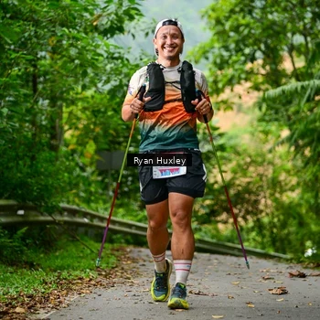 Runner Photo 8972912