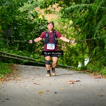 Runner Photo 8972945