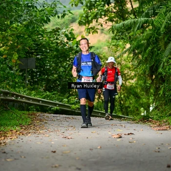 Runner Photo 8972960