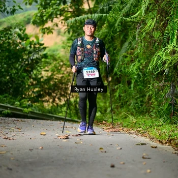 Runner Photo 8972972