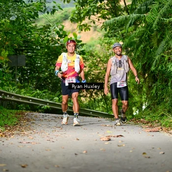 Runner Photo 8972993