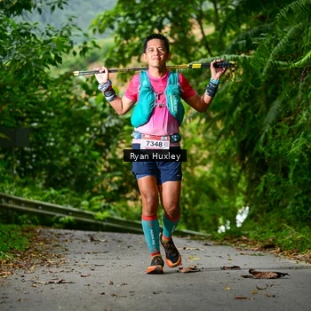 Runner Photo 8973059