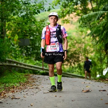 Runner Photo 8973079