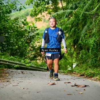 Runner Photo 8973086