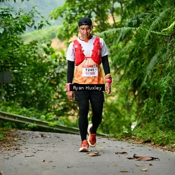 Runner Photo 8973093