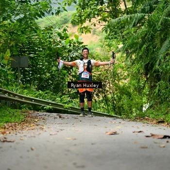 Runner Photo 8973101