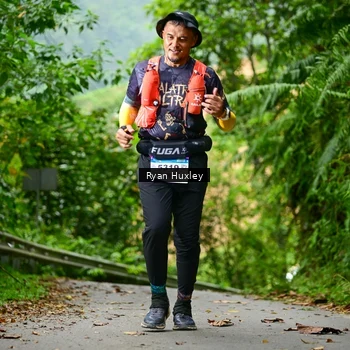 Runner Photo 8973109