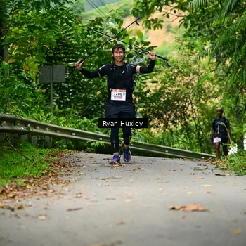 Runner Photo 8973203