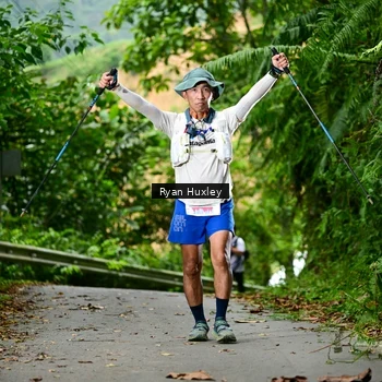 Runner Photo 8973233