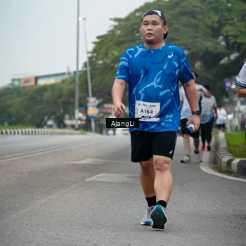 Runner Photo 8973522