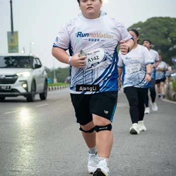 Runner Photo 8973566