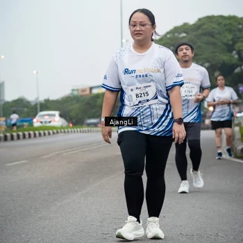 Runner Photo 8973574