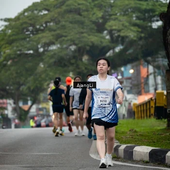 Runner Photo 8973618
