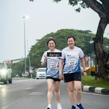Runner Photo 8973621