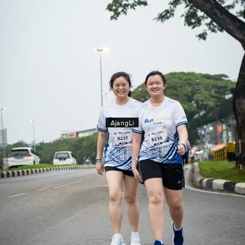 Runner Photo 8973636