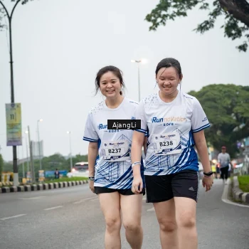 Runner Photo 8973643