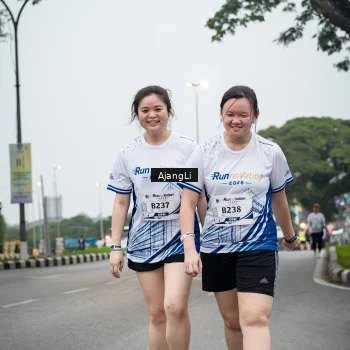 Runner Photo 8973645