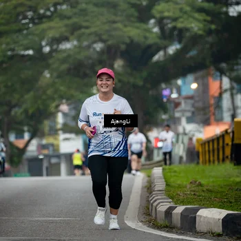 Runner Photo 8973647