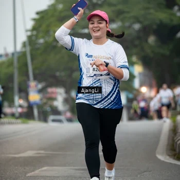 Runner Photo 8973659