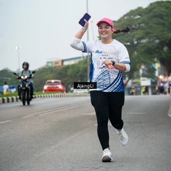 Runner Photo 8973661