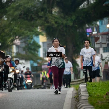 Runner Photo 8973677