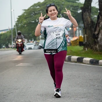 Runner Photo 8973683
